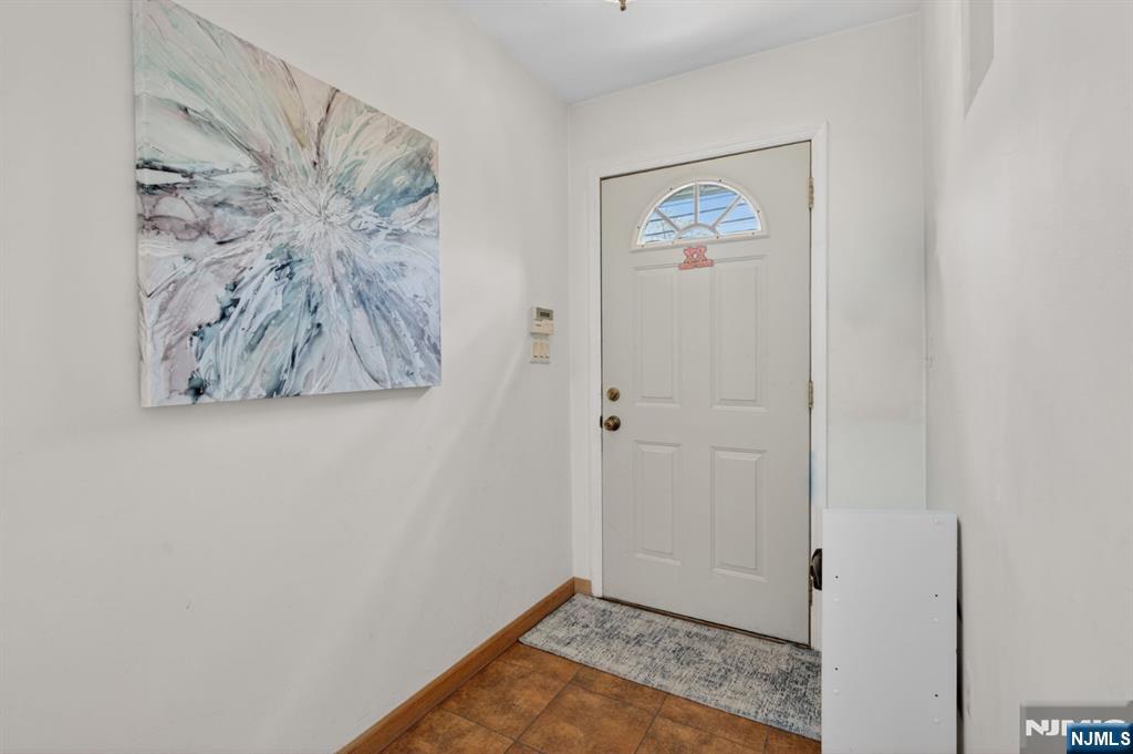 26 Mineral Spring Avenue - Photo 2