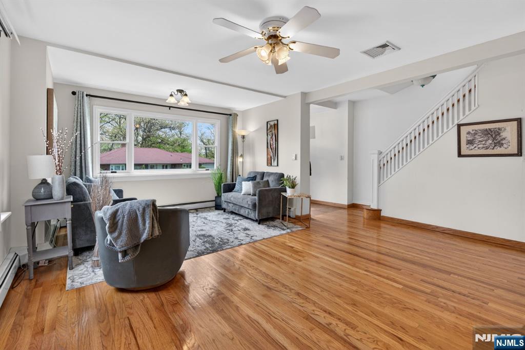 26 Mineral Spring Avenue - Photo 4