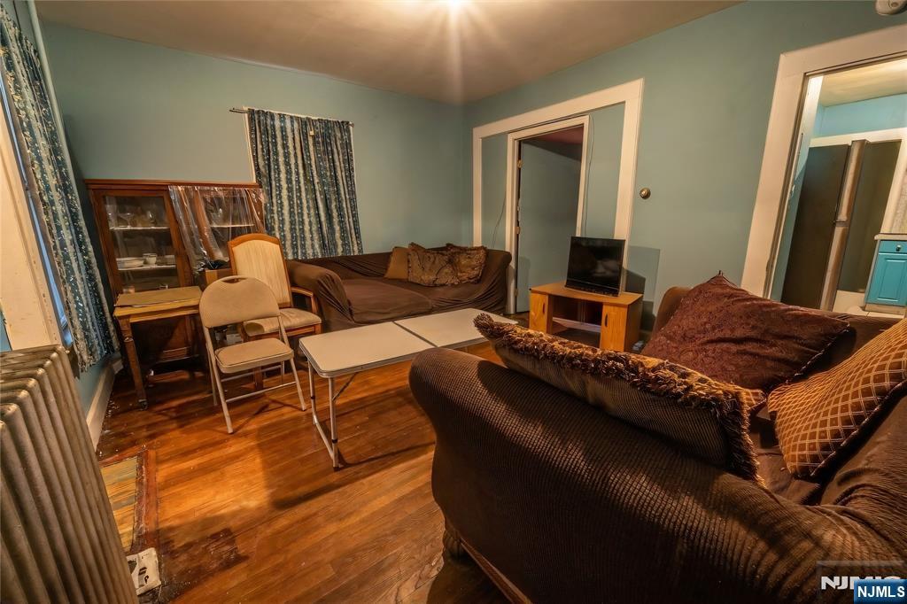 25-27 Goodwin Avenue - Photo 4