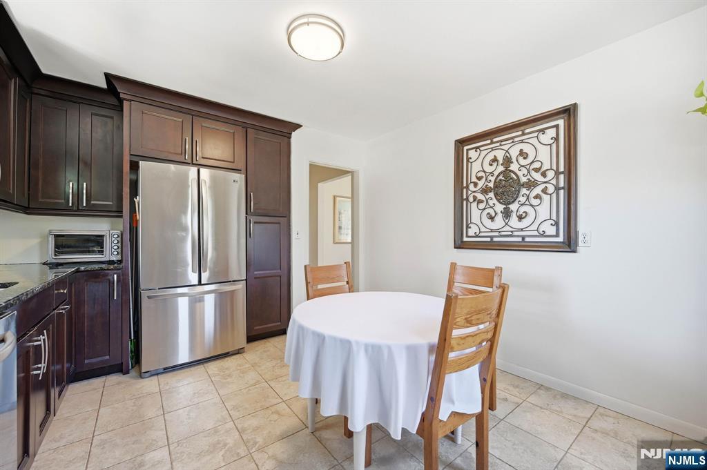 31 Dacotah Avenue, Oakland, NJ, 07436