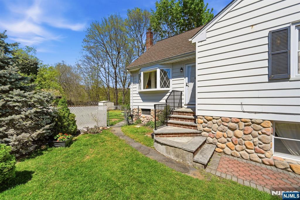 31 Dacotah Avenue, Oakland, NJ, 07436