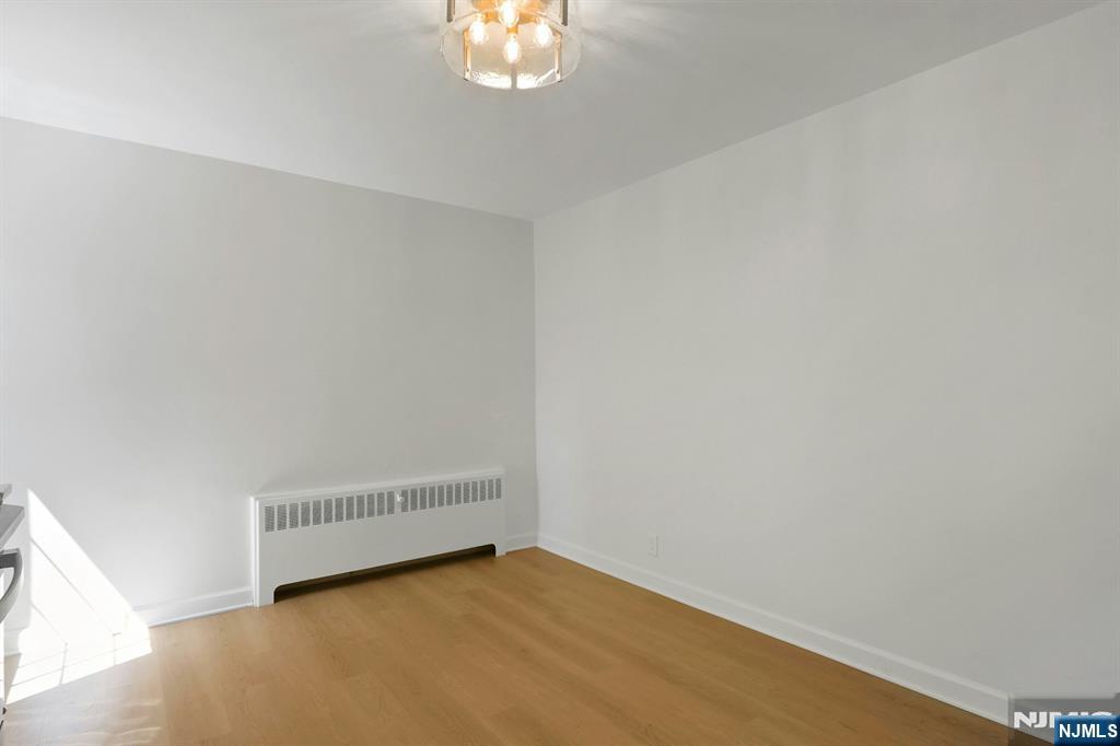 33 Clayton Street, Hillsdale, NJ, 07642