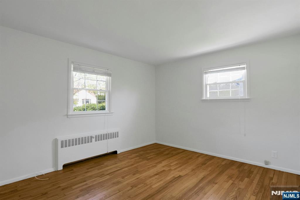 33 Clayton Street, Hillsdale, NJ, 07642