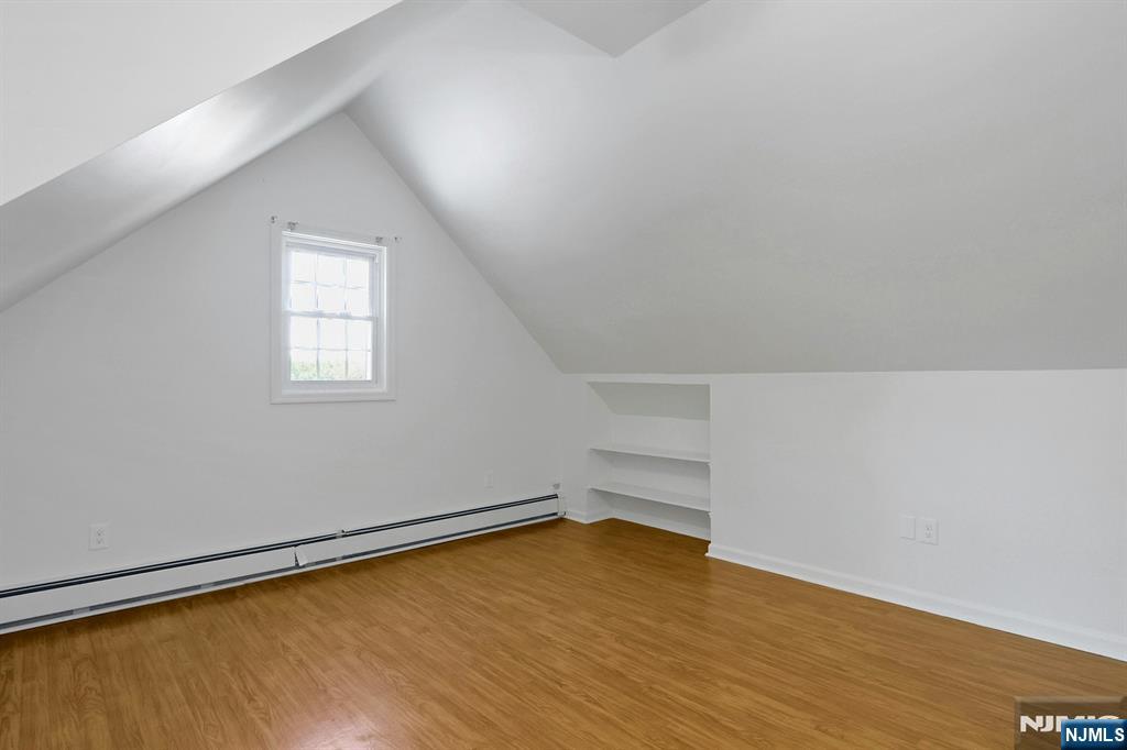 33 Clayton Street, Hillsdale, NJ, 07642