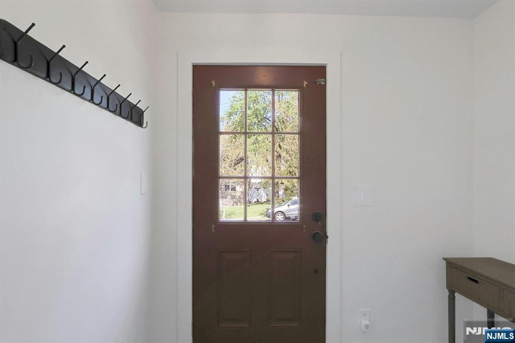 33 Clayton Street, Hillsdale, NJ, 07642