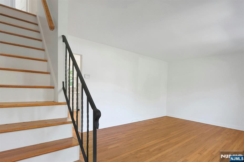 33 Clayton Street, Hillsdale, NJ, 07642