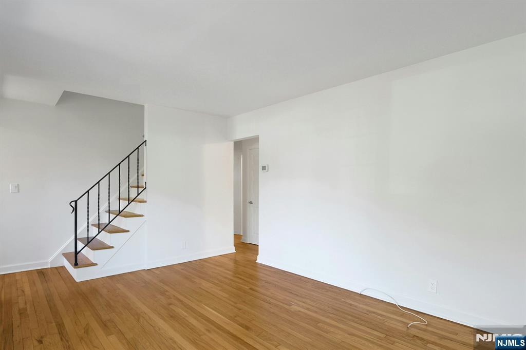 33 Clayton Street, Hillsdale, NJ, 07642