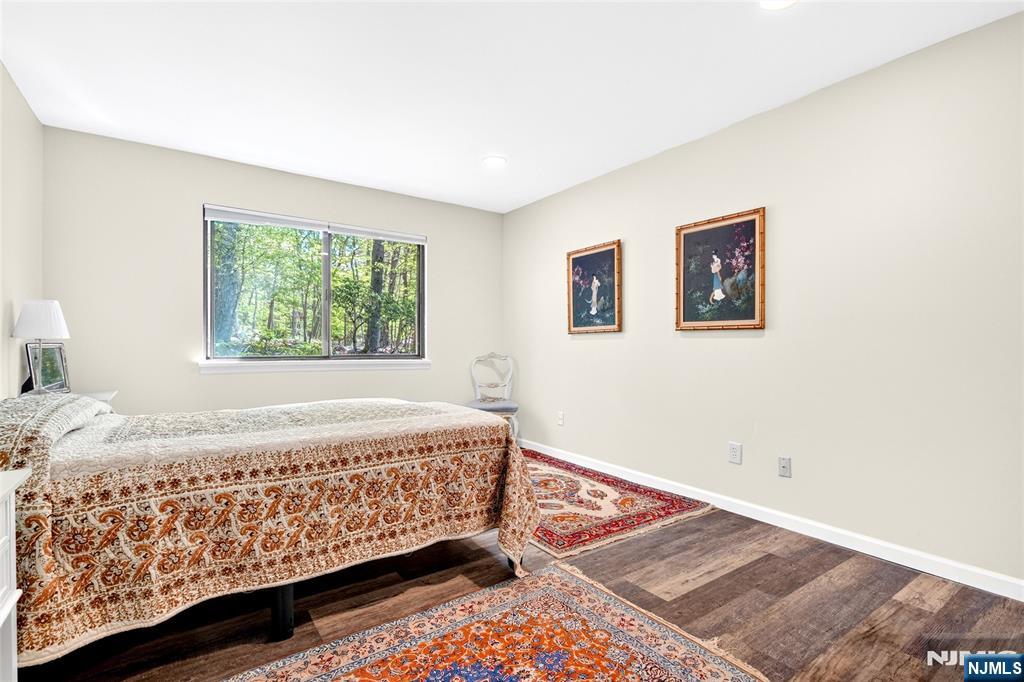 138 Indian Hollow, Mahwah, NJ 07430 Listing Photo  26