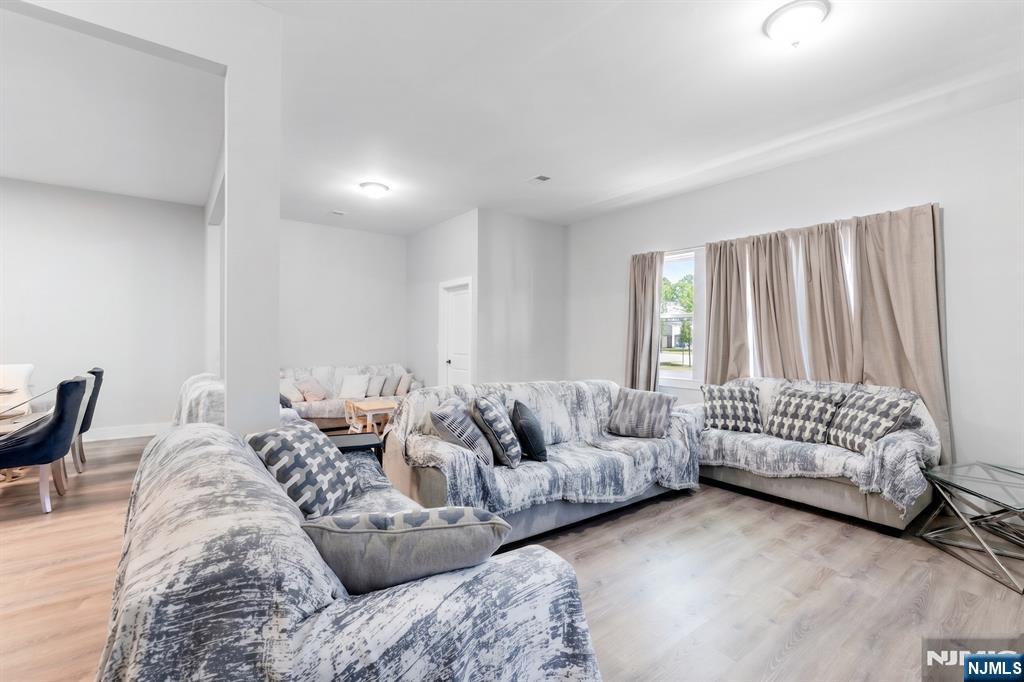 58 Park Avenue, East Orange, NJ, 07017