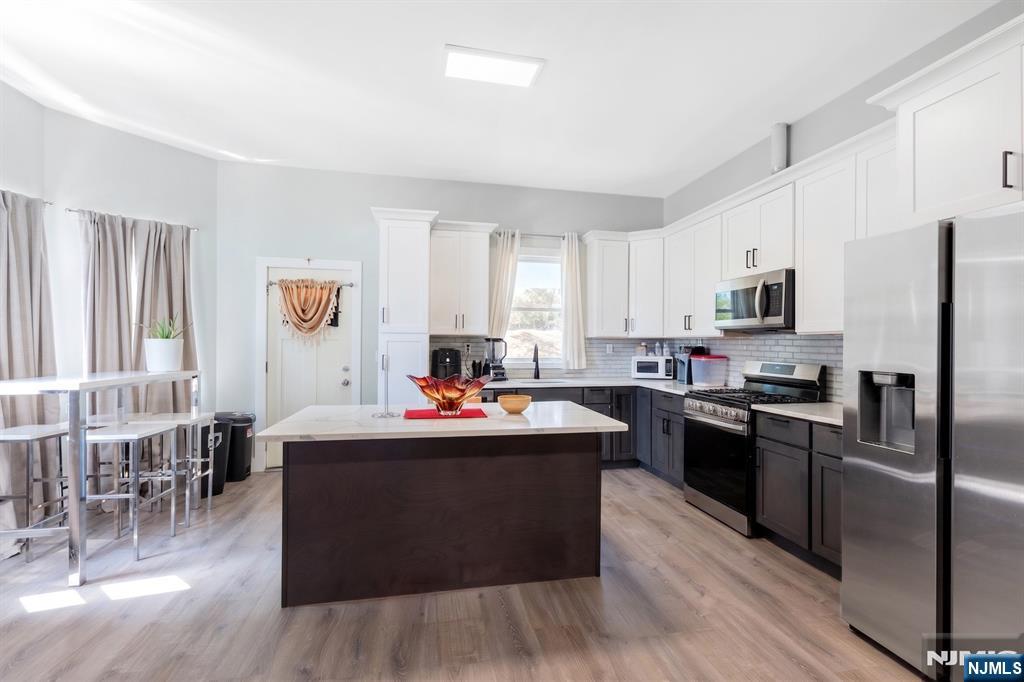 58 Park Avenue, East Orange, NJ, 07017