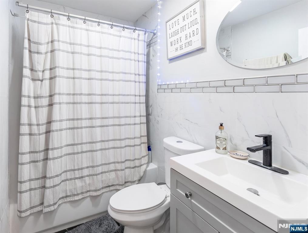 58 Park Avenue, East Orange, NJ, 07017