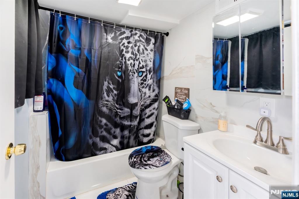 58 Park Avenue, East Orange, NJ, 07017