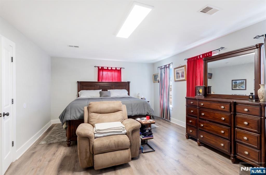 58 Park Avenue, East Orange, NJ, 07017