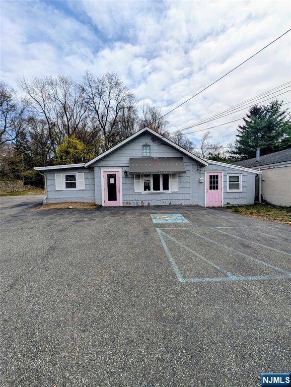 116 Broadway - Photo 1