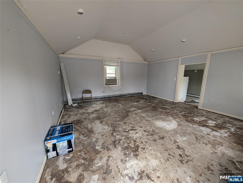 116 Broadway - Photo 4