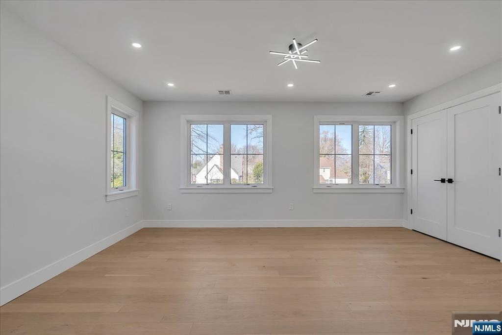 6 Clinton Place — photo 21