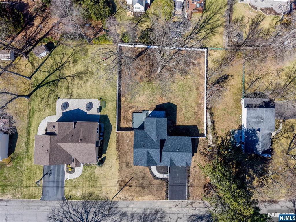 6 Clinton Place — photo 44