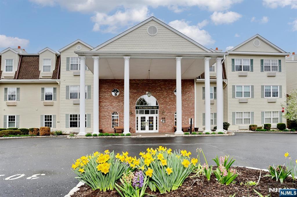 225 Cator Avenue, Jersey City, NJ, 07305