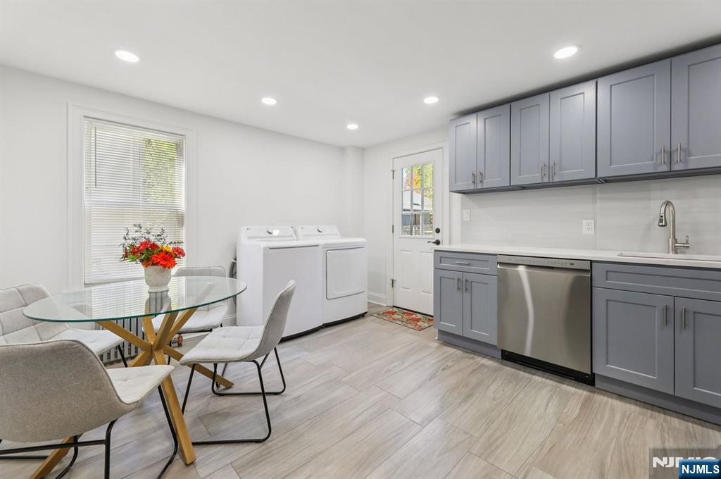 74 Forest Street 1 - Photo 3
