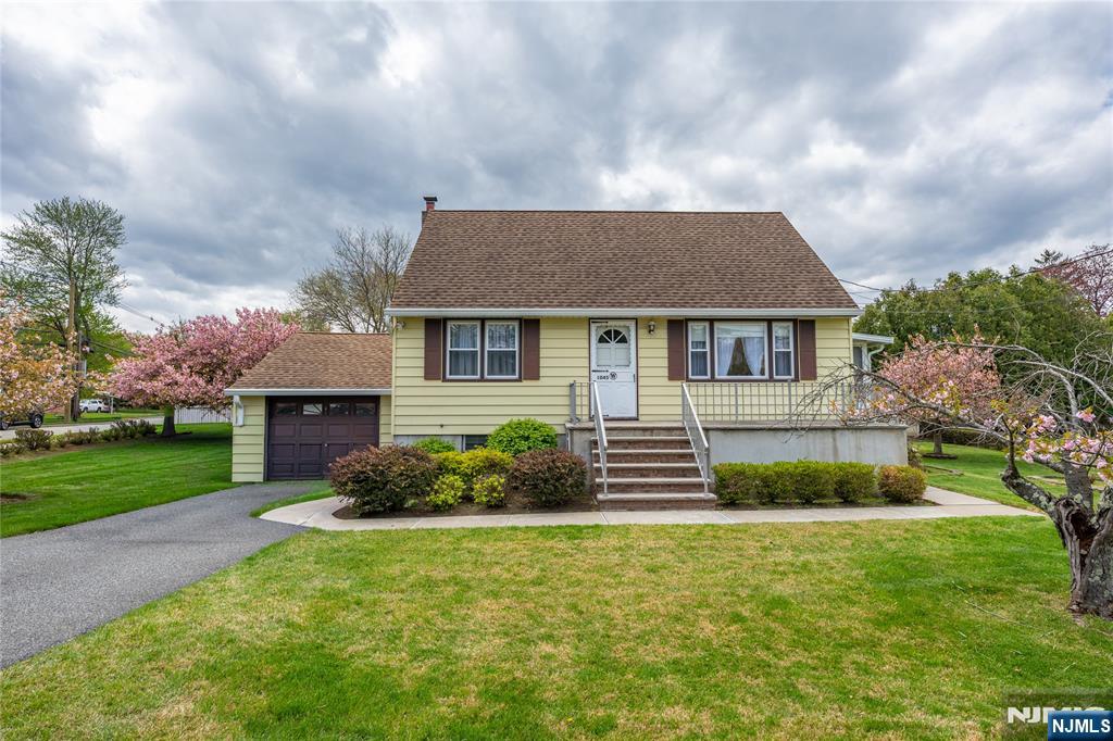 30 Harrison, Parlin, NJ, 08859