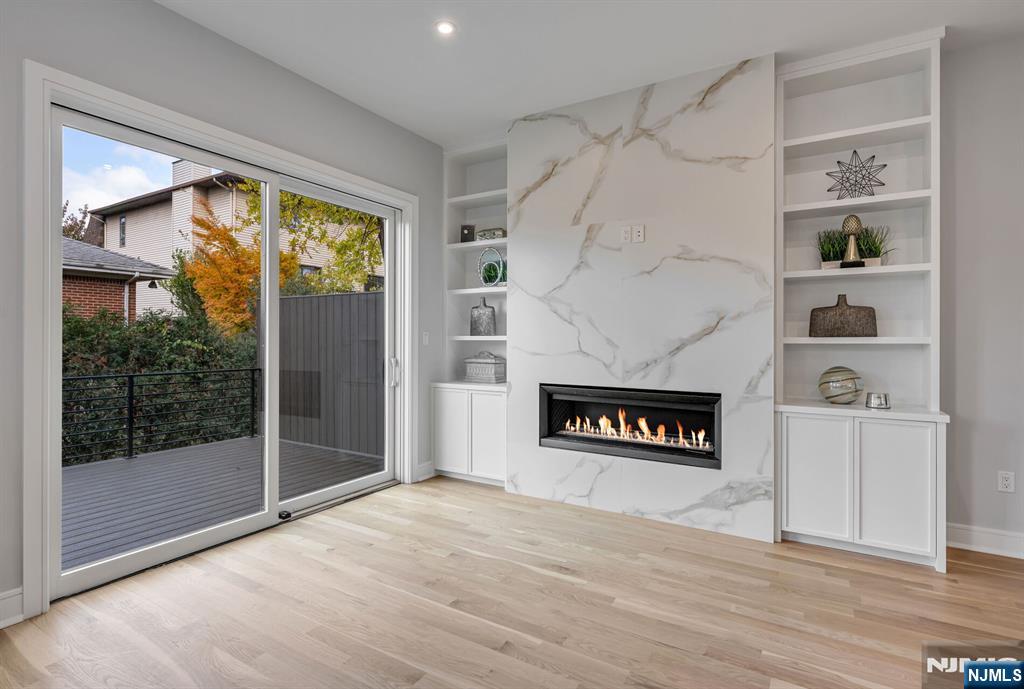 2447 Camner, Fort Lee, NJ, 07024