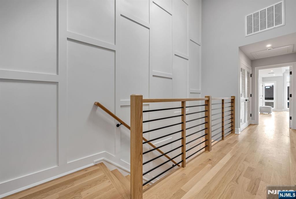 2447 Camner, Fort Lee, NJ, 07024