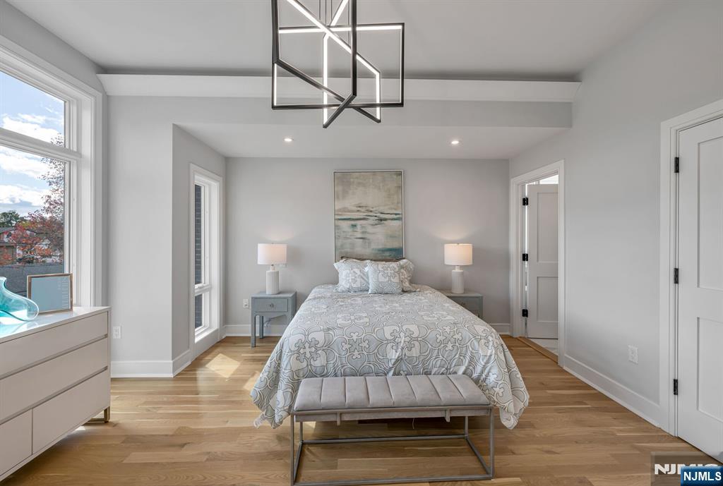 2447 Camner, Fort Lee, NJ, 07024