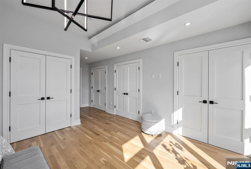 2447 Camner, Fort Lee, NJ, 07024