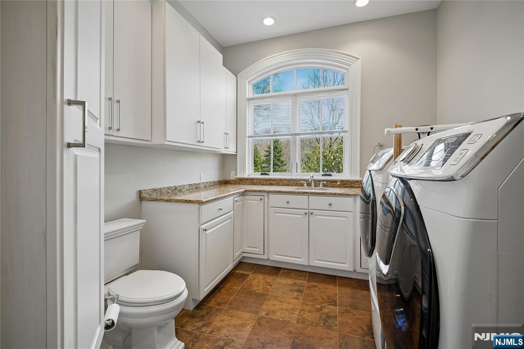 318 Franklin Road — photo 14