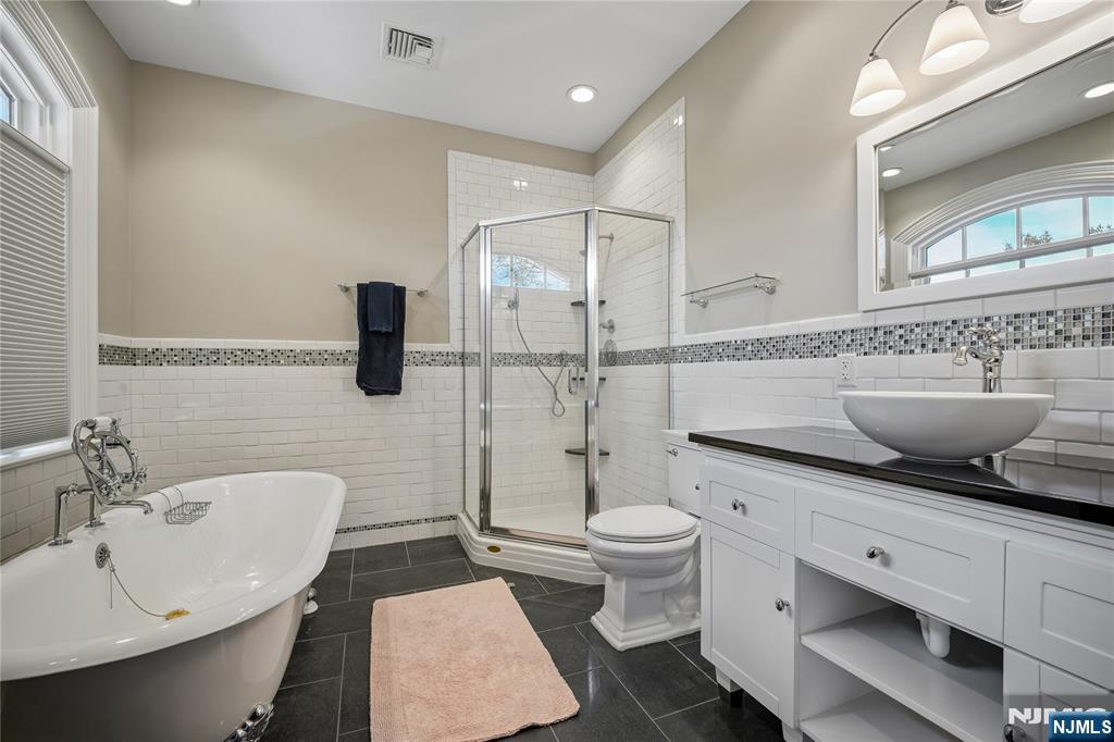 318 Franklin Road — photo 19