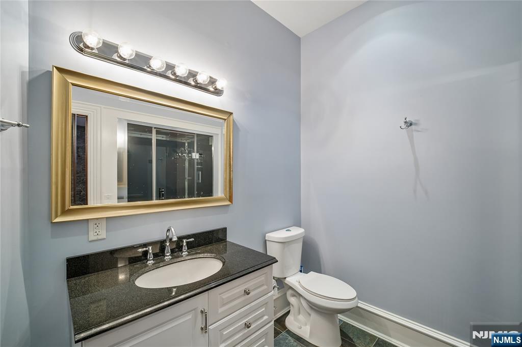318 Franklin Road — photo 25