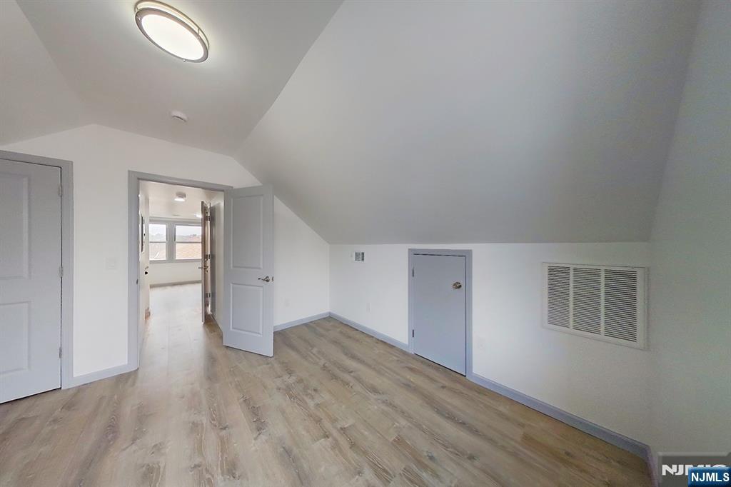 170 Sunset Avenue - Photo 7