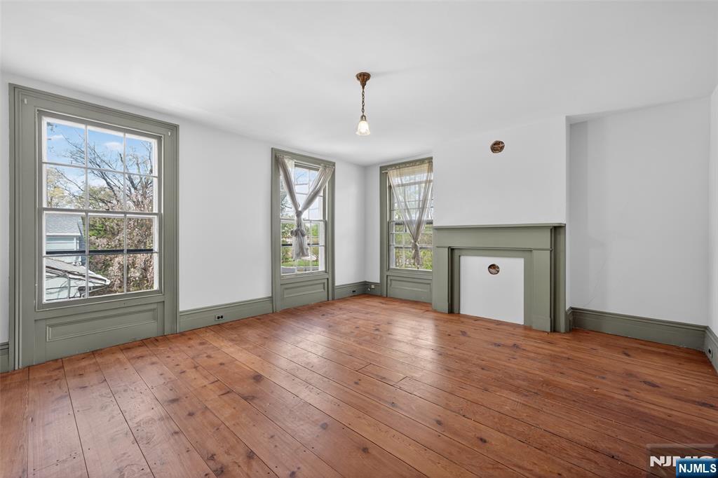 142 Island Road, Mahwah, NJ, 07430