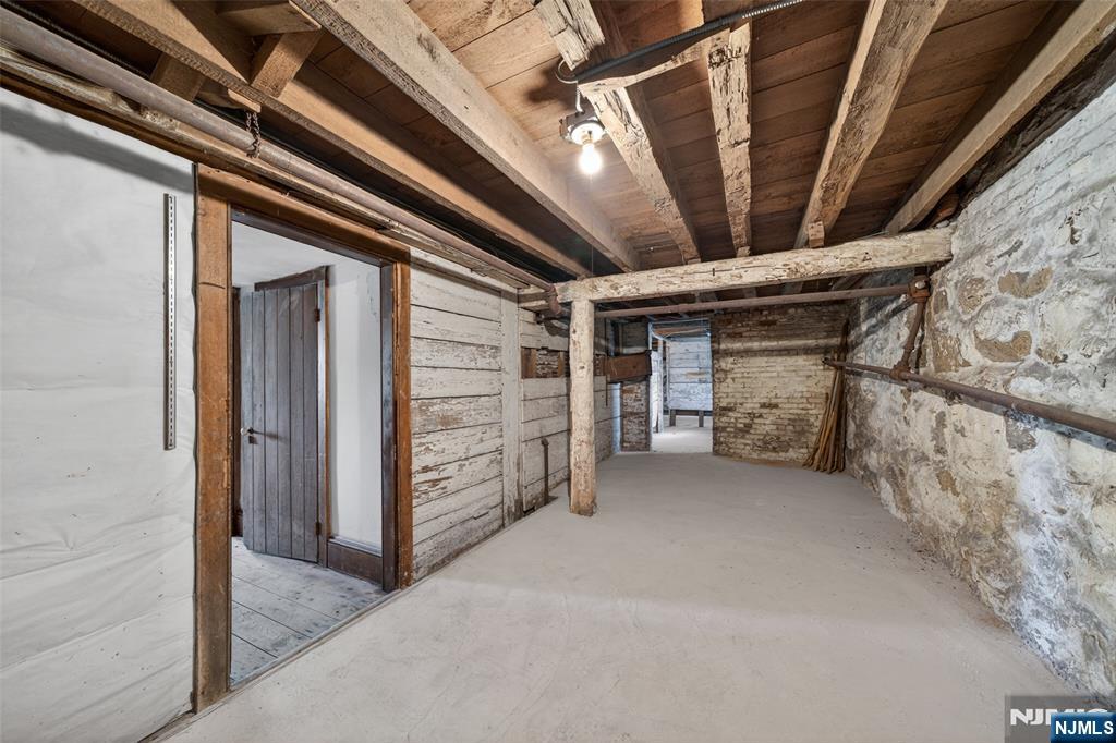 142 Island Road, Mahwah, NJ, 07430