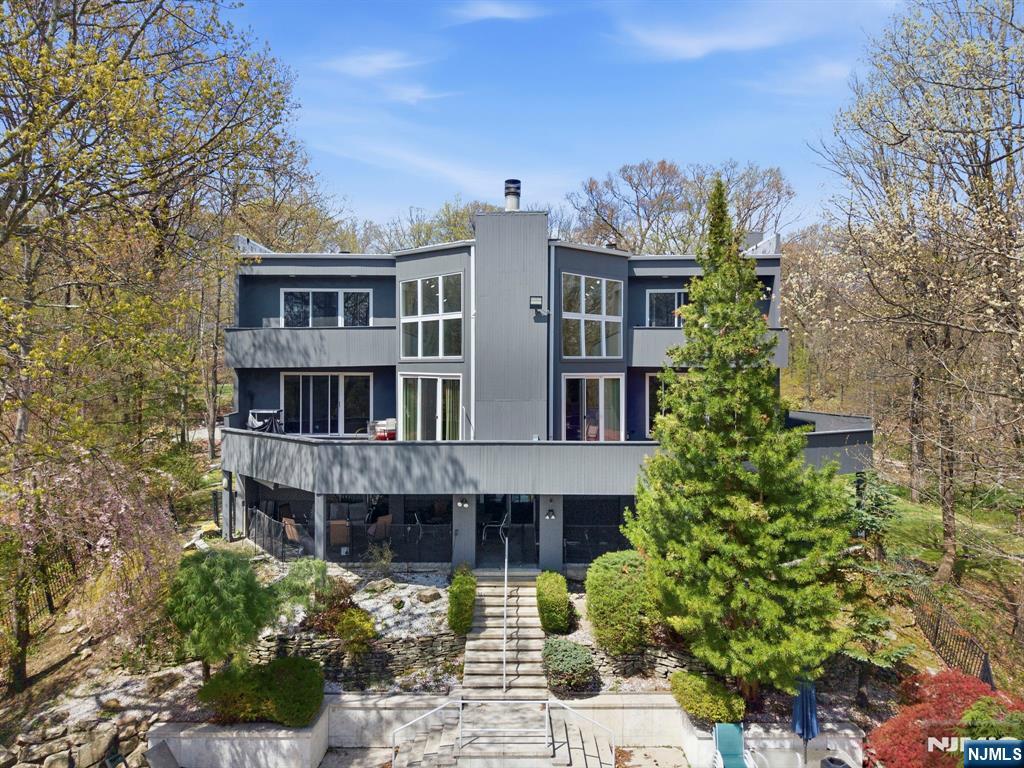 1 Schindler, Monroe, NJ, 08831