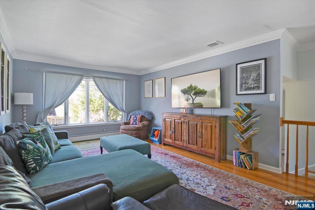 52 Molinari Drive, Wanaque, NJ, 07465