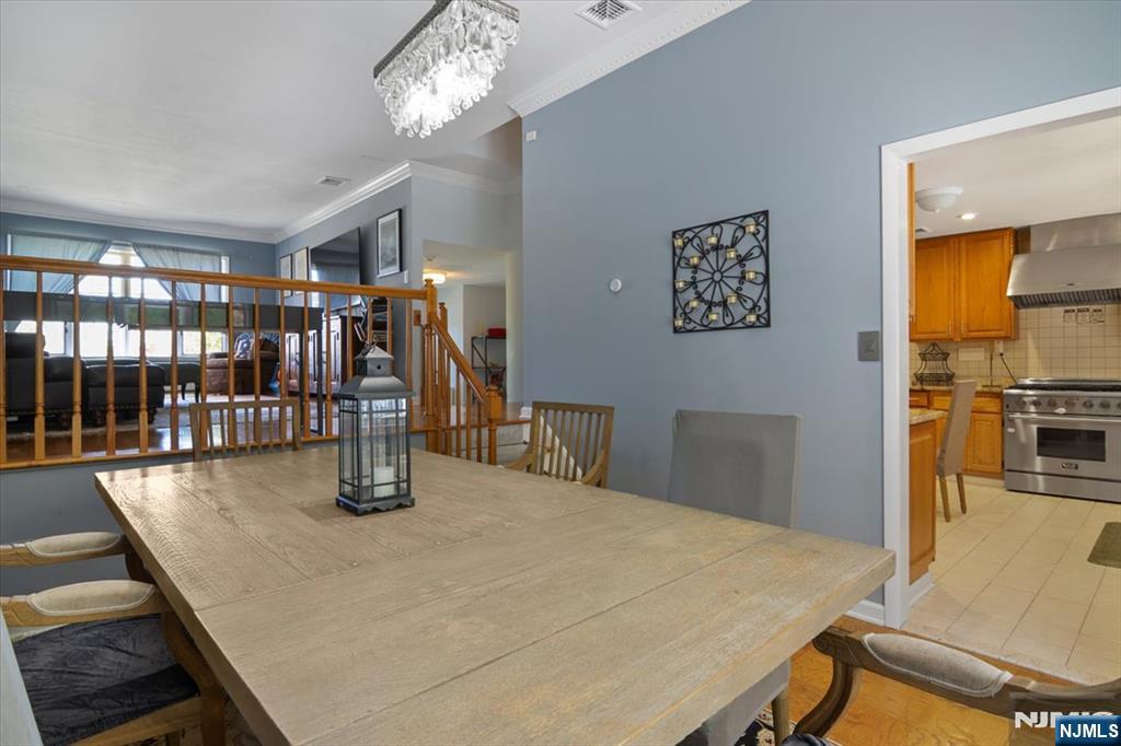 52 Molinari Drive, Wanaque, NJ, 07465