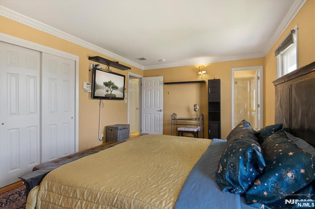 52 Molinari Drive, Wanaque, NJ, 07465