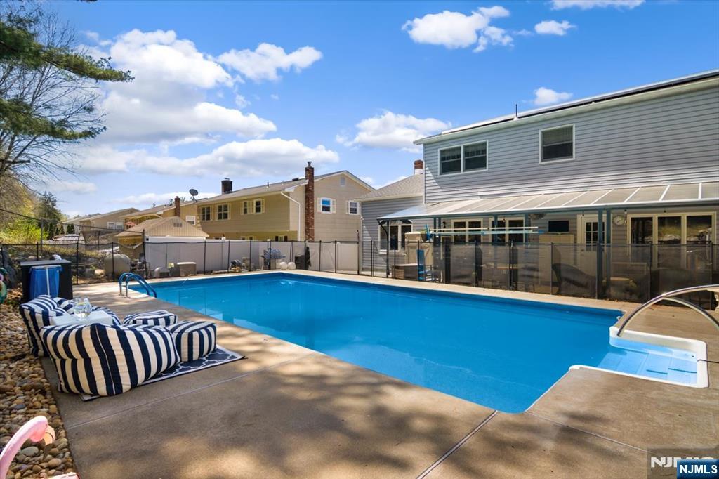 52 Molinari Drive, Wanaque, NJ, 07465