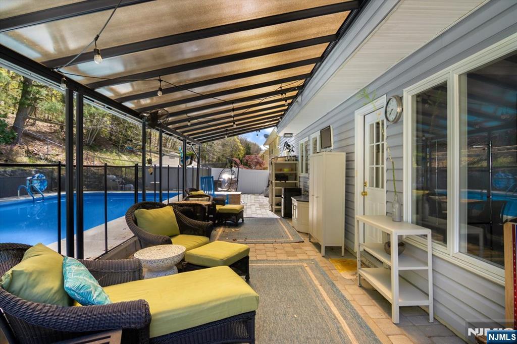 52 Molinari Drive, Wanaque, NJ, 07465