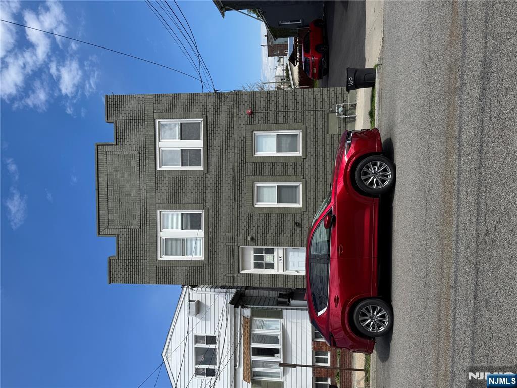 374 Kerrigan Blvd UNIT&nbsp;2, Newark City, NJ, 07106-2921