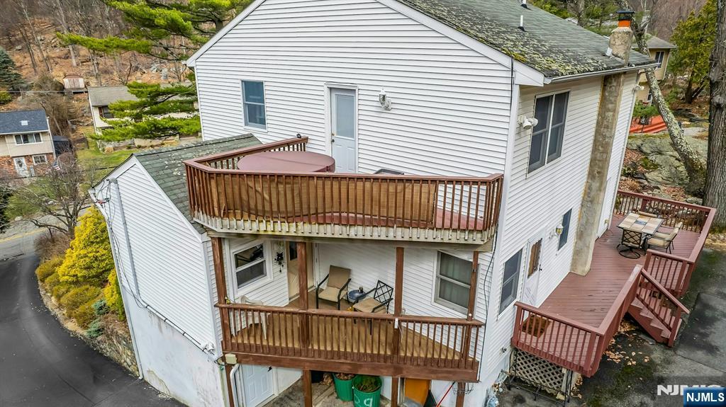 229 White Meadow Road