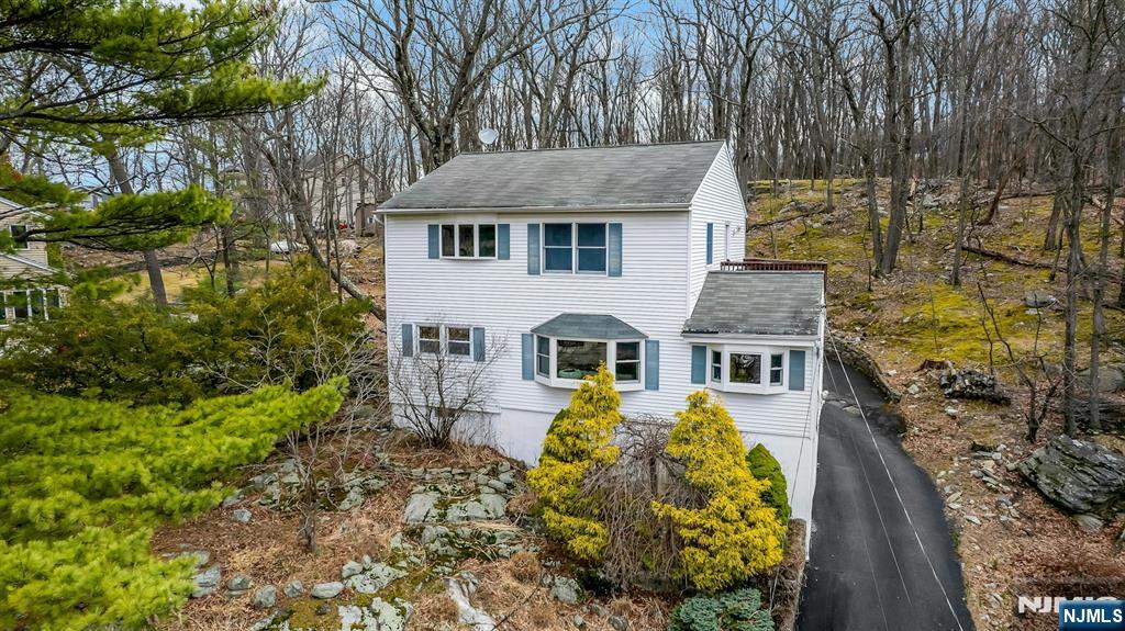 229 White Meadow Road