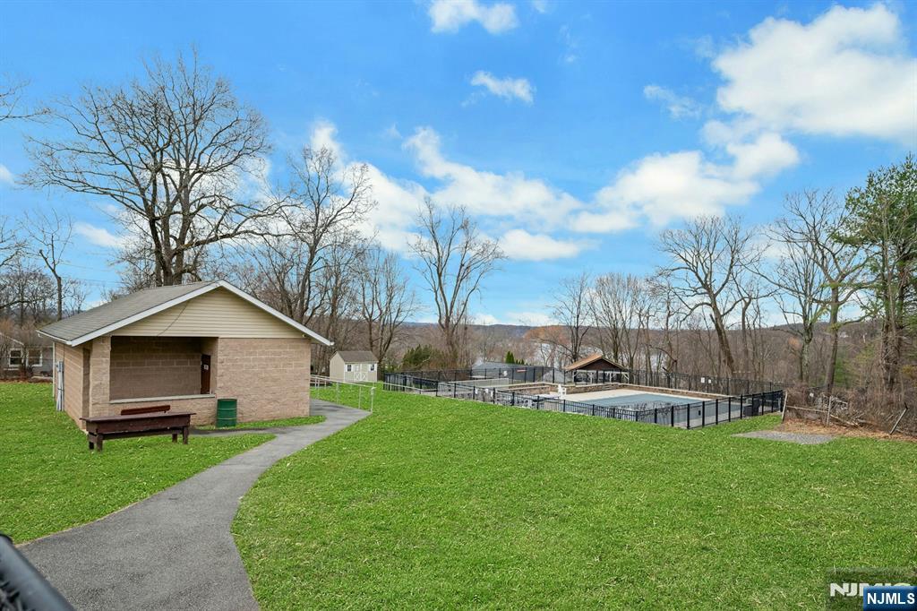 229 White Meadow Road