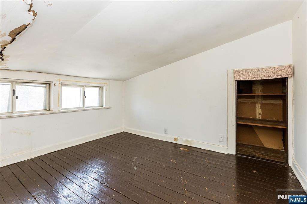 734 Broad Street, Bloomfield, NJ, 07003