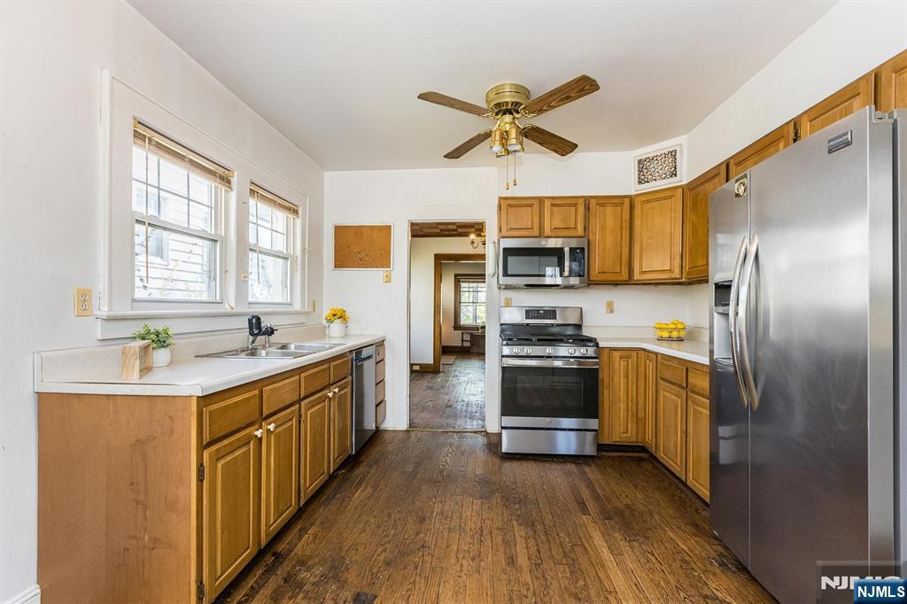 734 Broad Street, Bloomfield, NJ, 07003