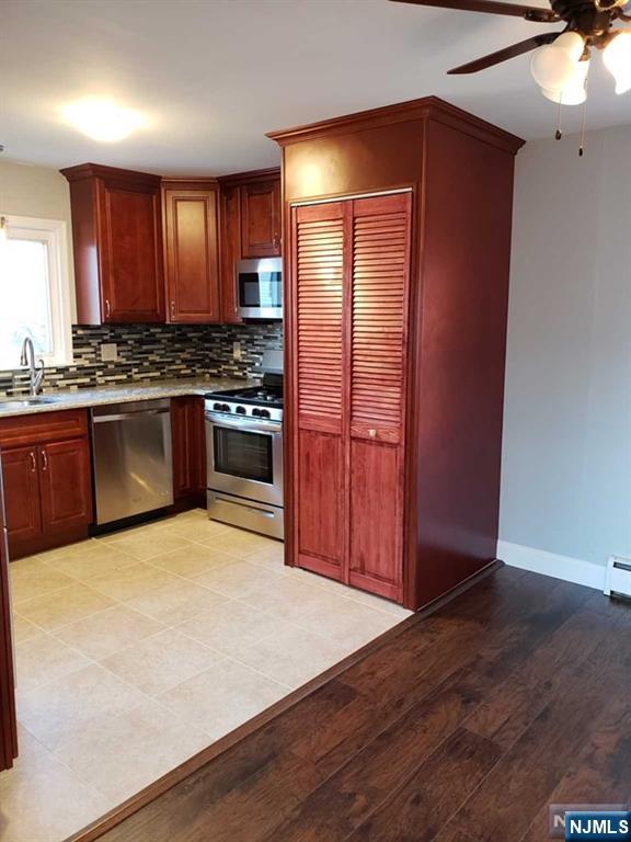 32 John Street 2 - Photo 2