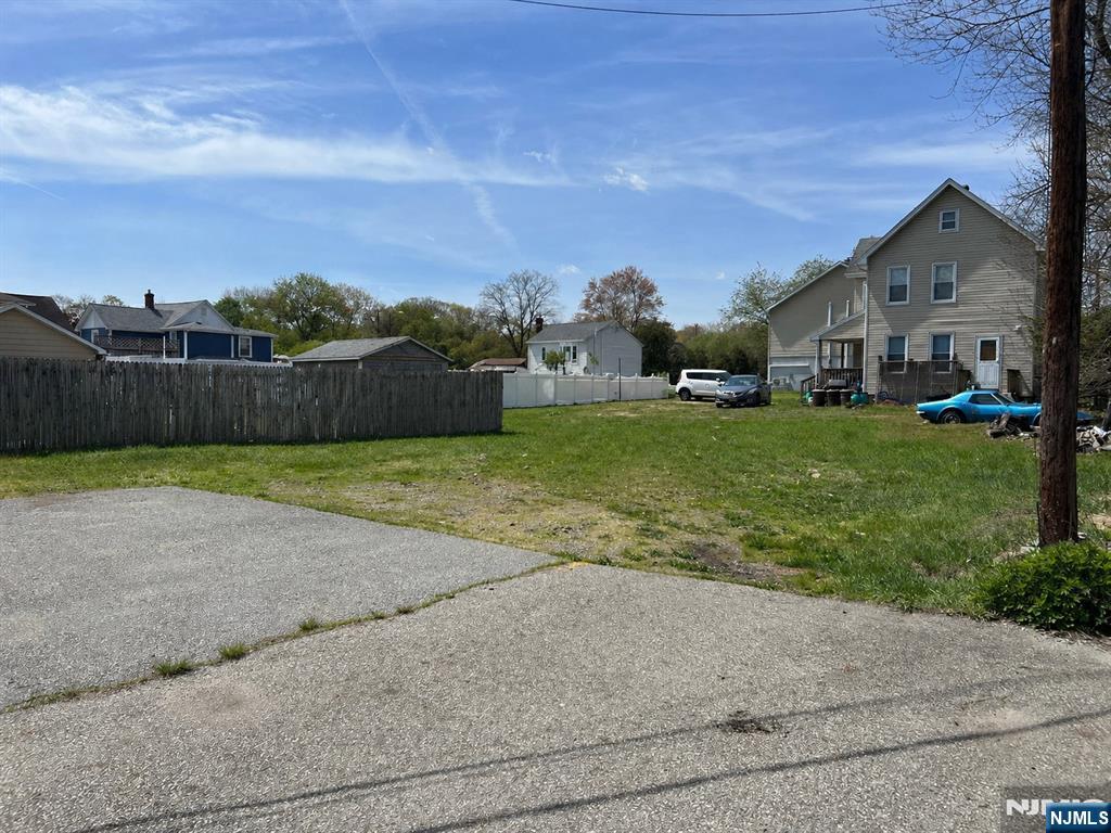 901 Ringwood Avenue - Photo 3