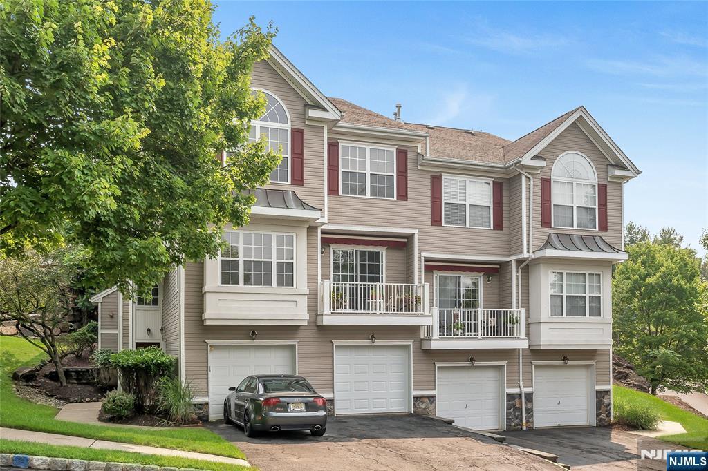 16 Puchala Drive, Sayreville, NJ, 08859