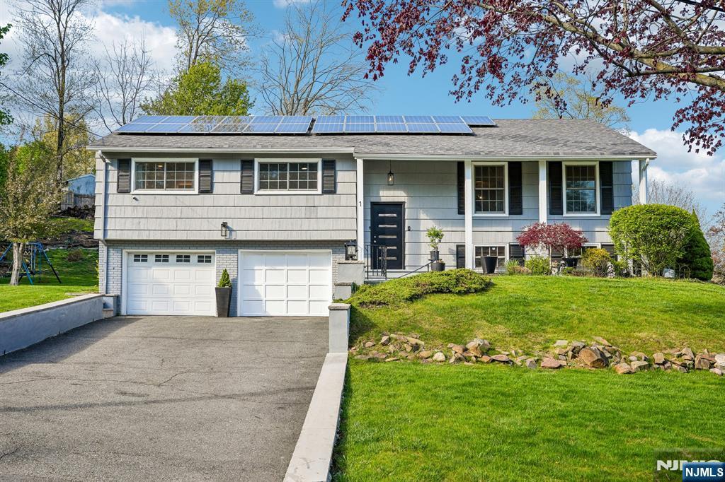 2462 Woodside Road, Union, NJ, 07083